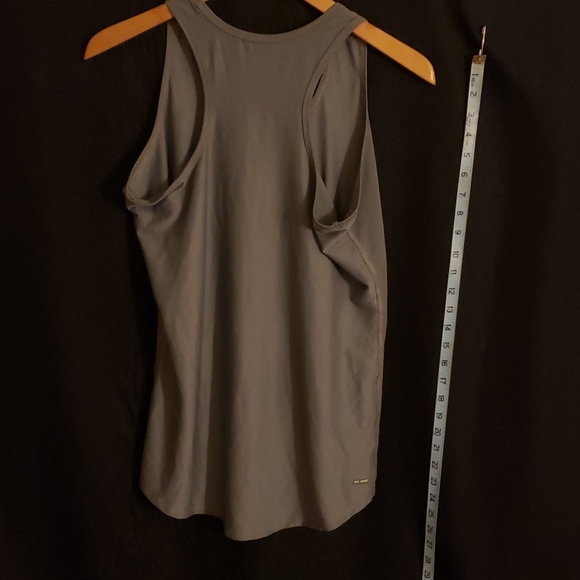 🩶Gray🩶Danskin Now Semi Fitted Workout Top - Picture 6 of 7